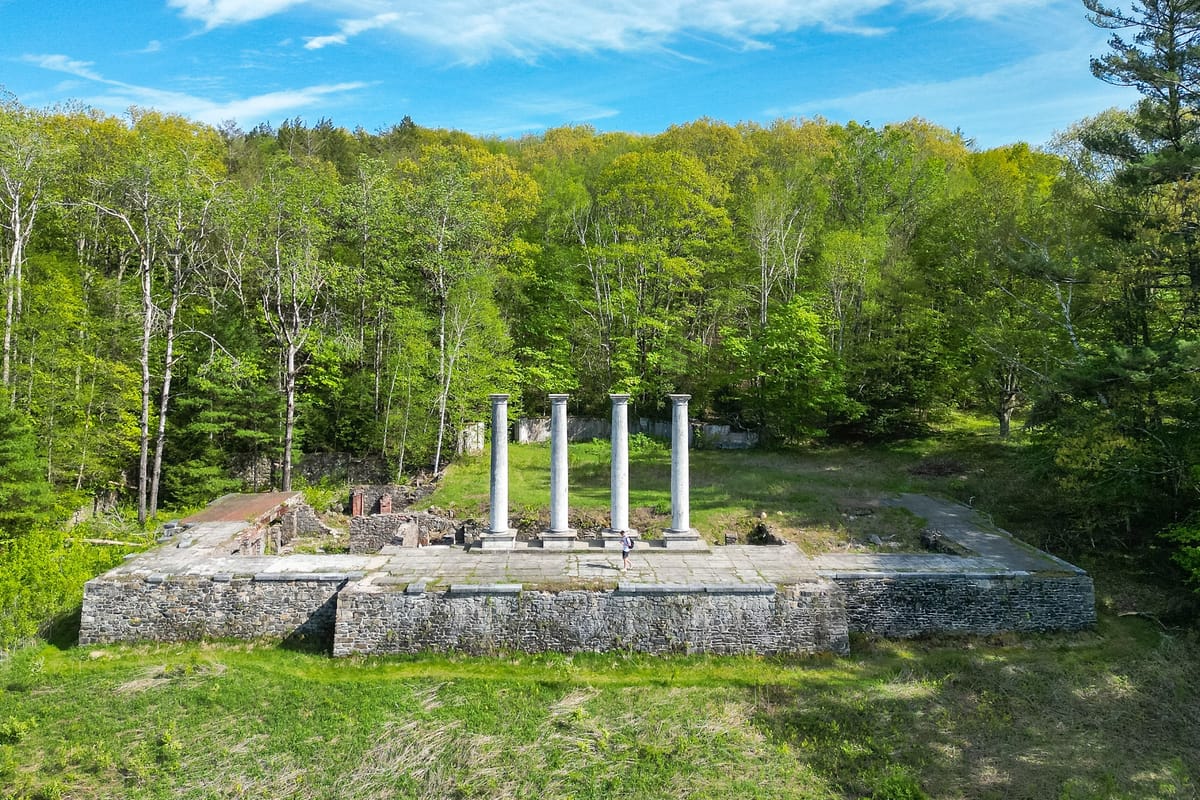 Ashintully Mansion Ruins (Tyringham, MA)